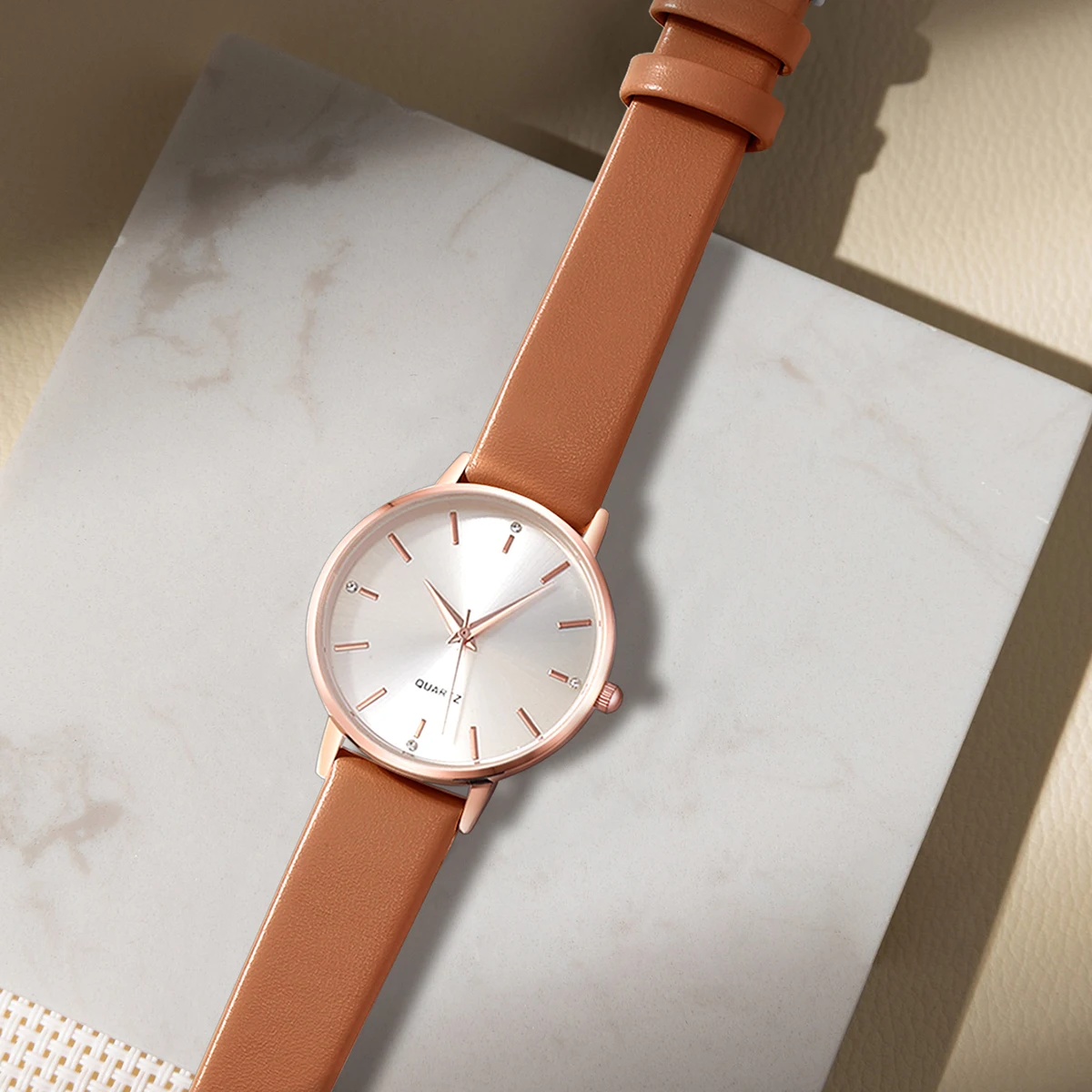 Watches for Women Leather Band Quartz Watch Casual Bracelet Watch women watches