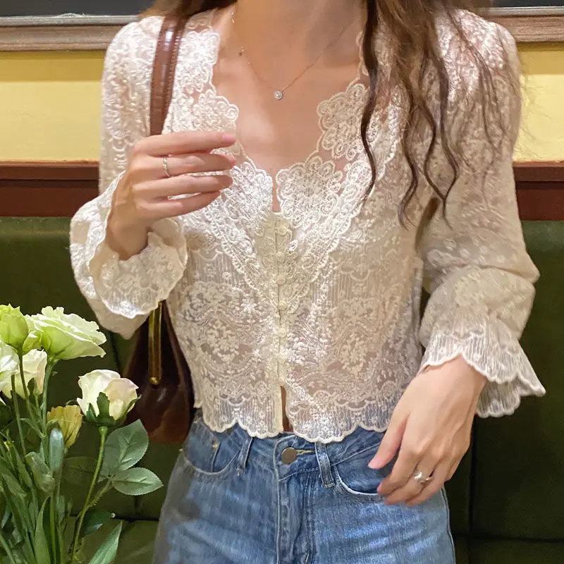 Deeptown Elegant Lace Women's Shirt Long Sleeve Summer Aesthetic Blouses Female Sweater Korean Fashion Youthful Vintage Resort