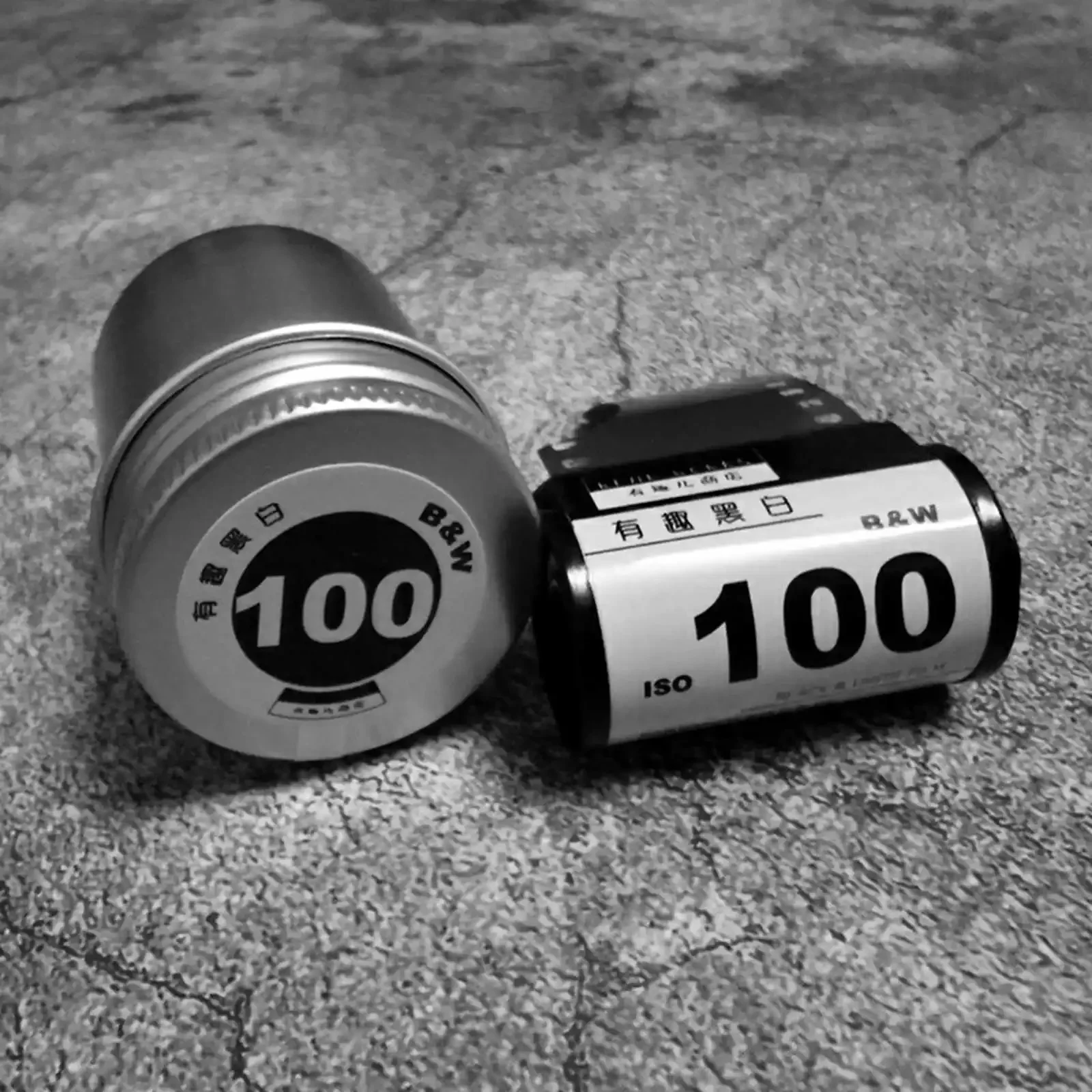 

Новинка для формата ISO 400 36 экспозиция 135 черно-белая пленка