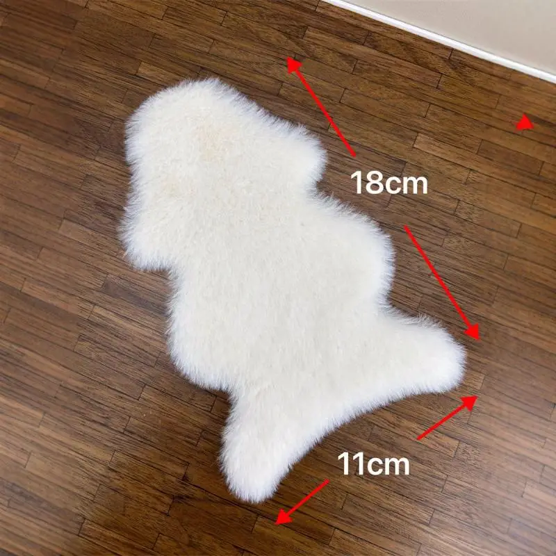 1/12 Dollhouse Imitation Sheepskin Plush Rug Model Dollhouse Bedroom Living Room Floor Mat Decoration Doll House Accessories