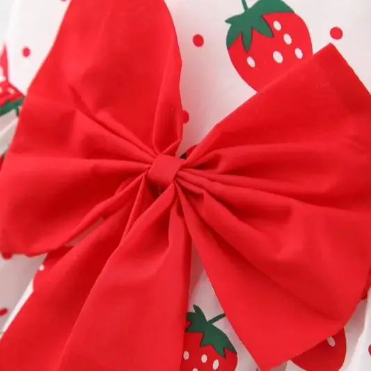 Summer Girls Sling Dress Sweet Strawberry Big Bow Cotton Cloth Skirt Comes with Hat Suitable 0-3 Year Old Babies girls dress