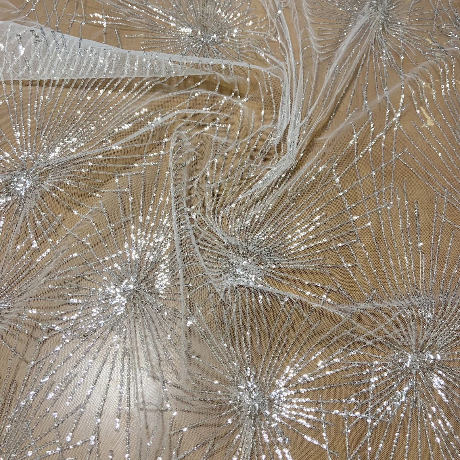 Super Bright Fireworks Pattern Crystal Sequin Tulle Embroidery Suitable For Wedding Dresses Evening Dresses Tablecloth Curtains
