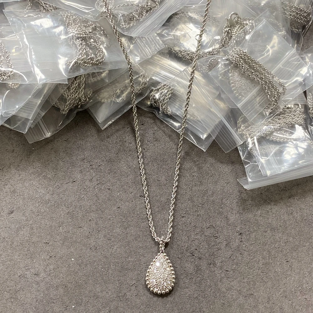 

Hot Designer Luxury New Brand Pure 925 Sterling Silver Jewelry For Women Fashion Party Full Diamond Water Drop Pendant Beautiful
