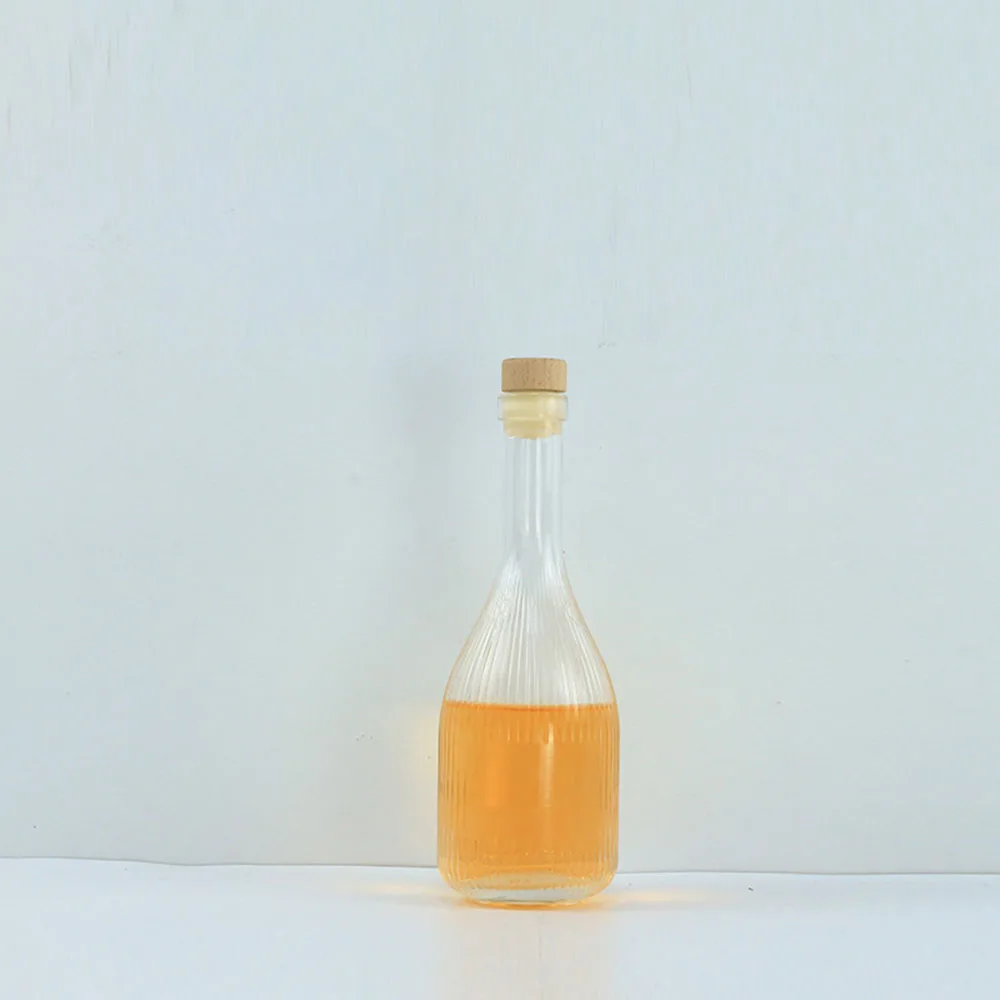 

250ml glass bottle