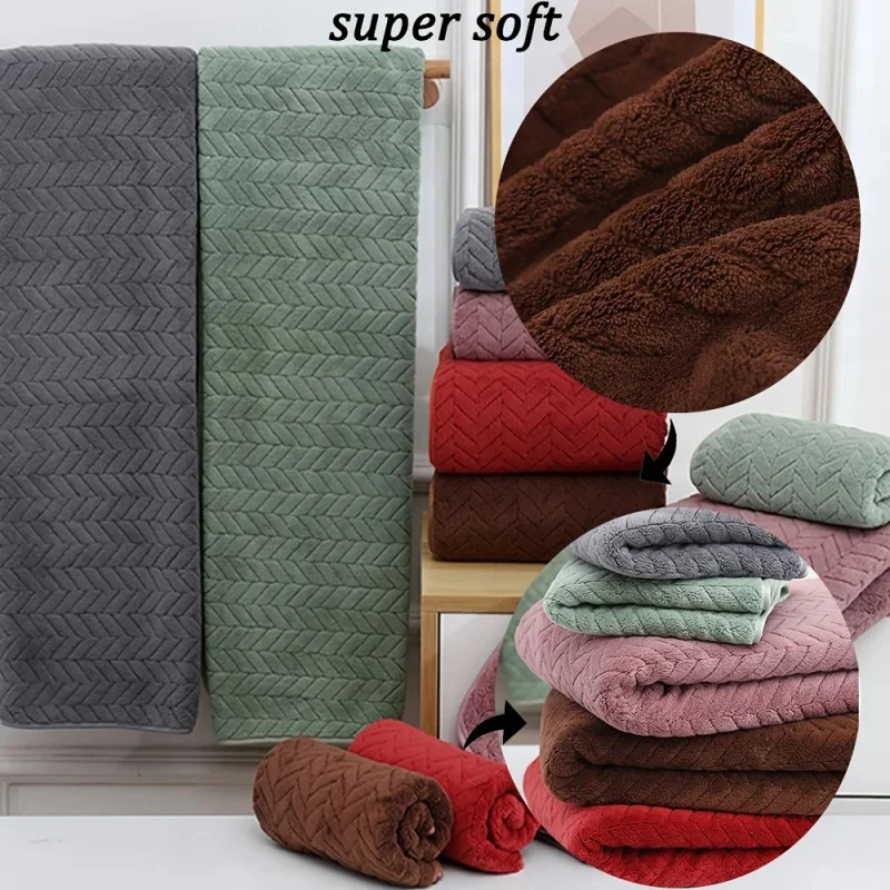 High Quality Thick Coral Velvet Bath Towel, Soft Absorbent Texture_voghion.com