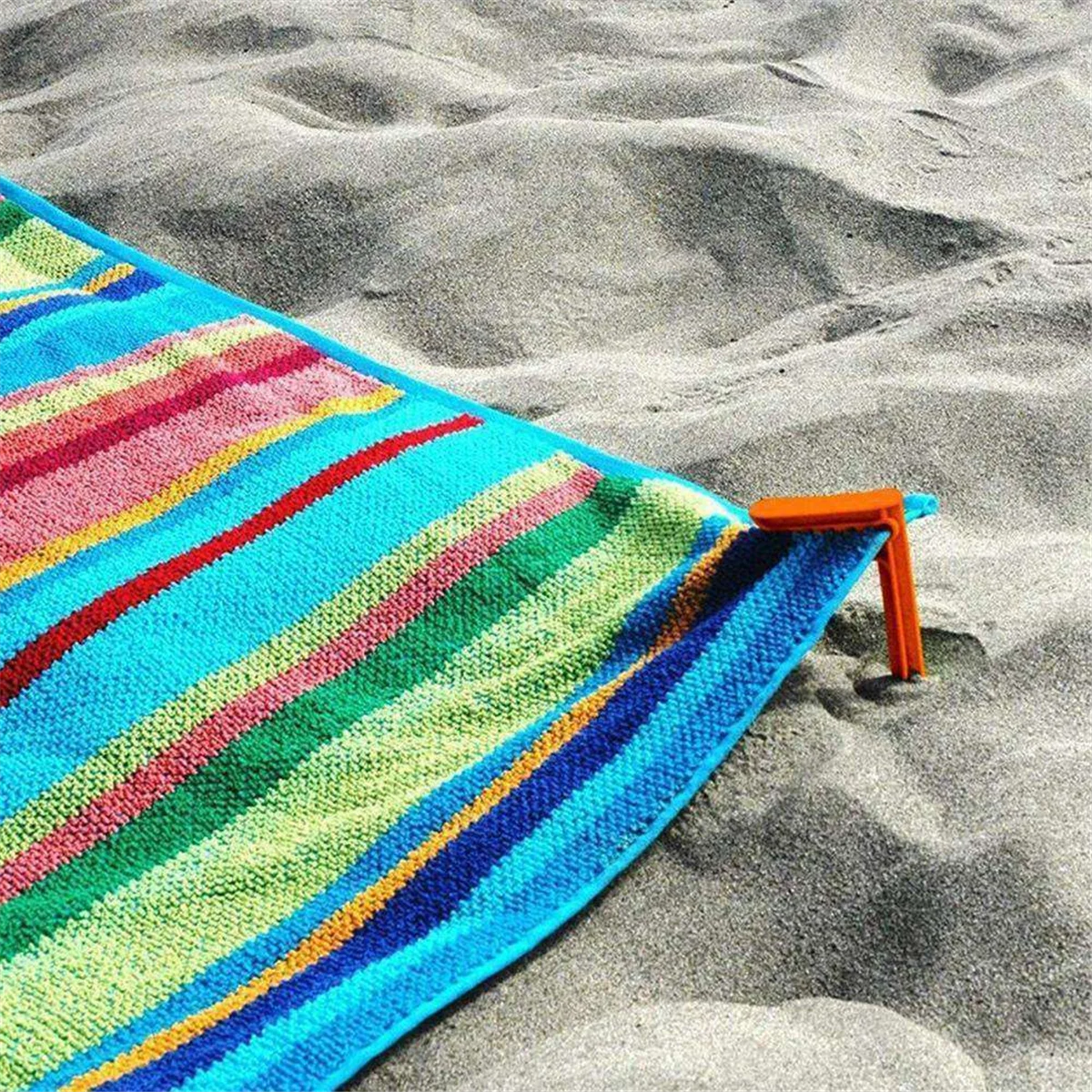 4PCS Beach Towel Clip Camping Mat Clip Outdoor Clothes Pegs Sheet Holder Orange