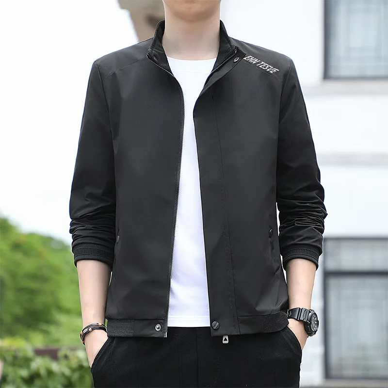 Jacket Men Fashion Casual Windbreaker Jacket Coat Men Spring and Autumn New Hot Outwear Stand Slim Military Embroidery