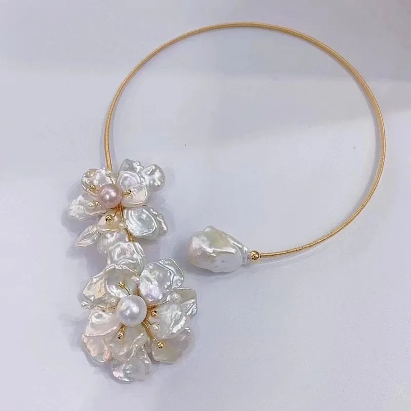 

New Bright Light Micro Flawed 11-12m Natural Baroque Leaf Pearl High End Atmosphere Clavicle Necklace Women Wholesale