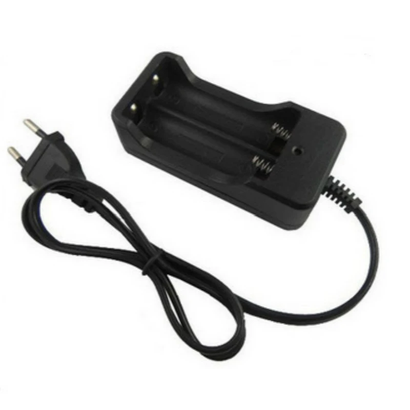 Universal Smart Battery Charger for Li ion 18650 26650