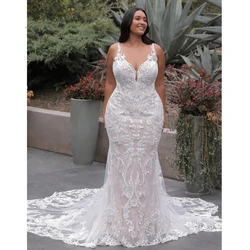 Exquisite Spaghetti Straps Wedding Dresses Plus Size V Neck Sleeveless Bride Gowns Lace Appliques Sweep Train Vestido De Noiva