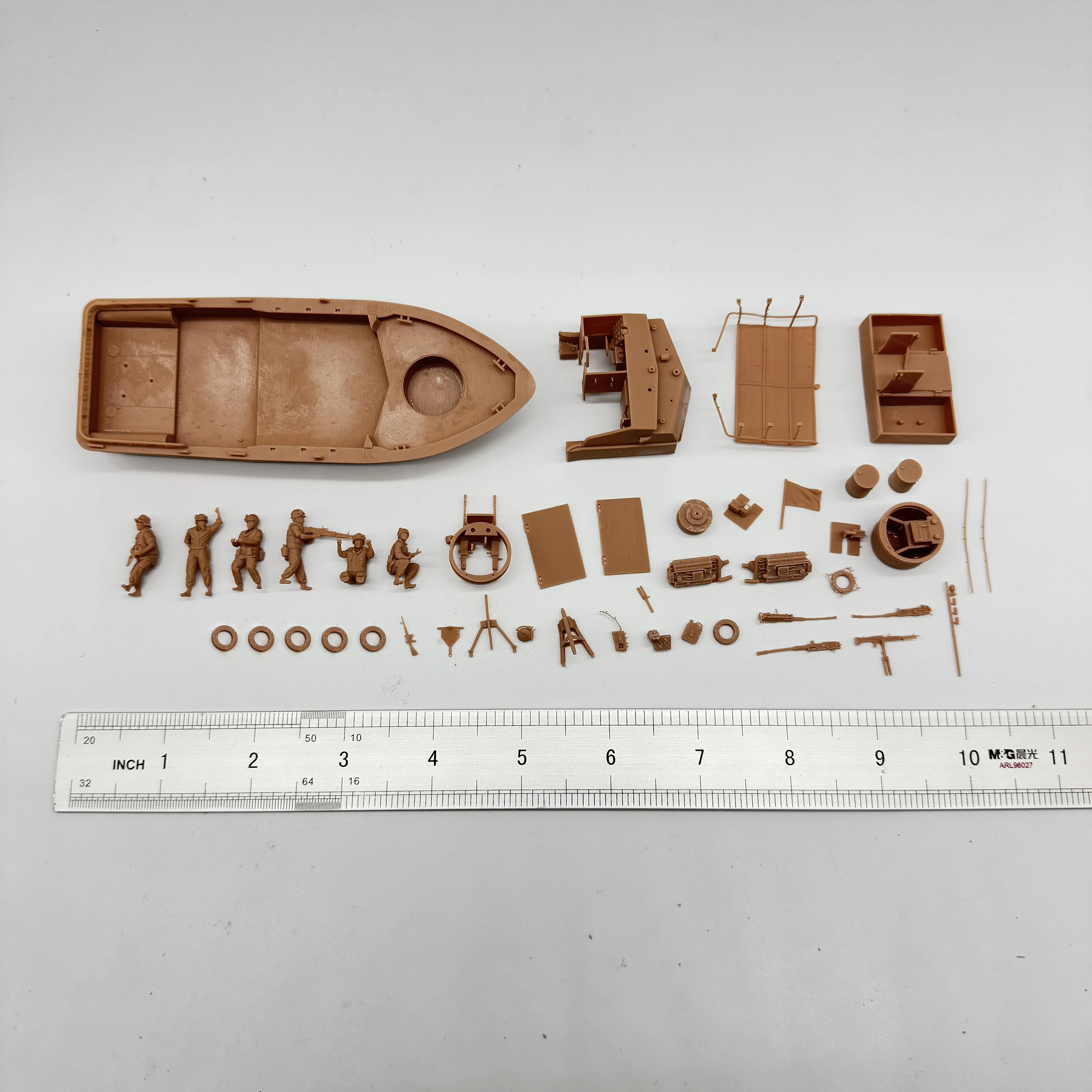 1/72 Scale US Army Vietnam War PBR Patrol Boat 6 Figure Resin