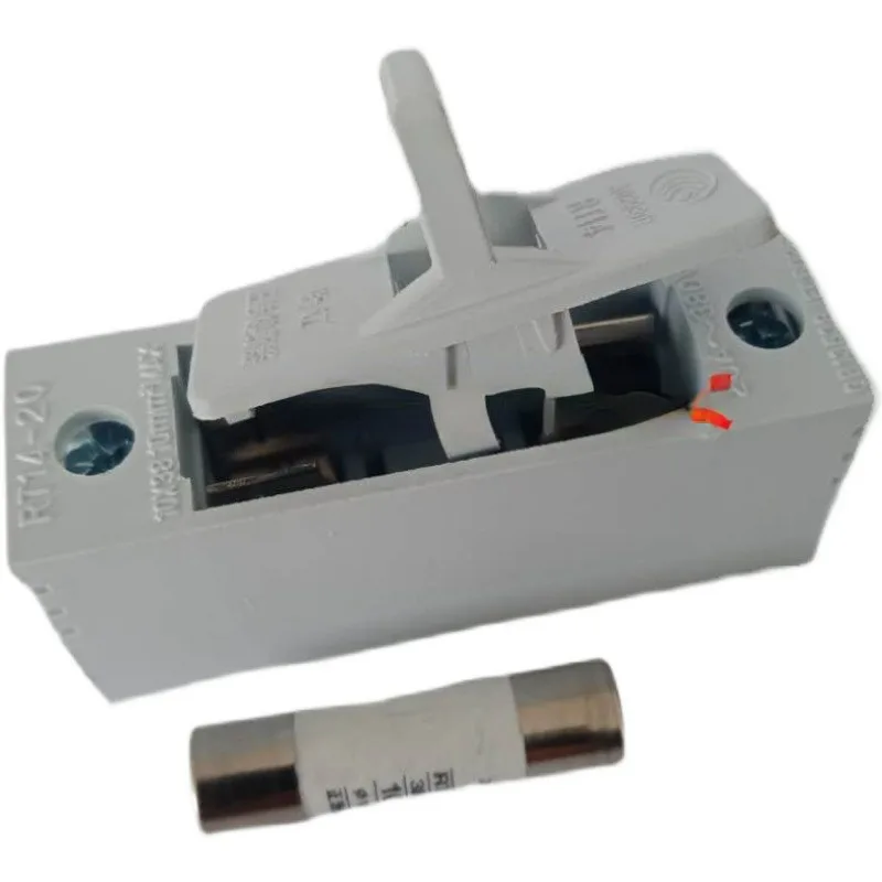 

Various relay fuses, fuse boxes, 1 fuse holder