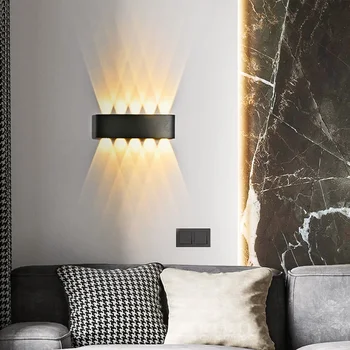 IP65 โคมไฟติดผนังกันน้ําโมเดิร์นไฟ LED ผนังสําหรับสวนกลางแจ้ง Sconce ห้องนั่งเล่นตกแต่งพื้นหลังสีดํา Spotlight แสง 1