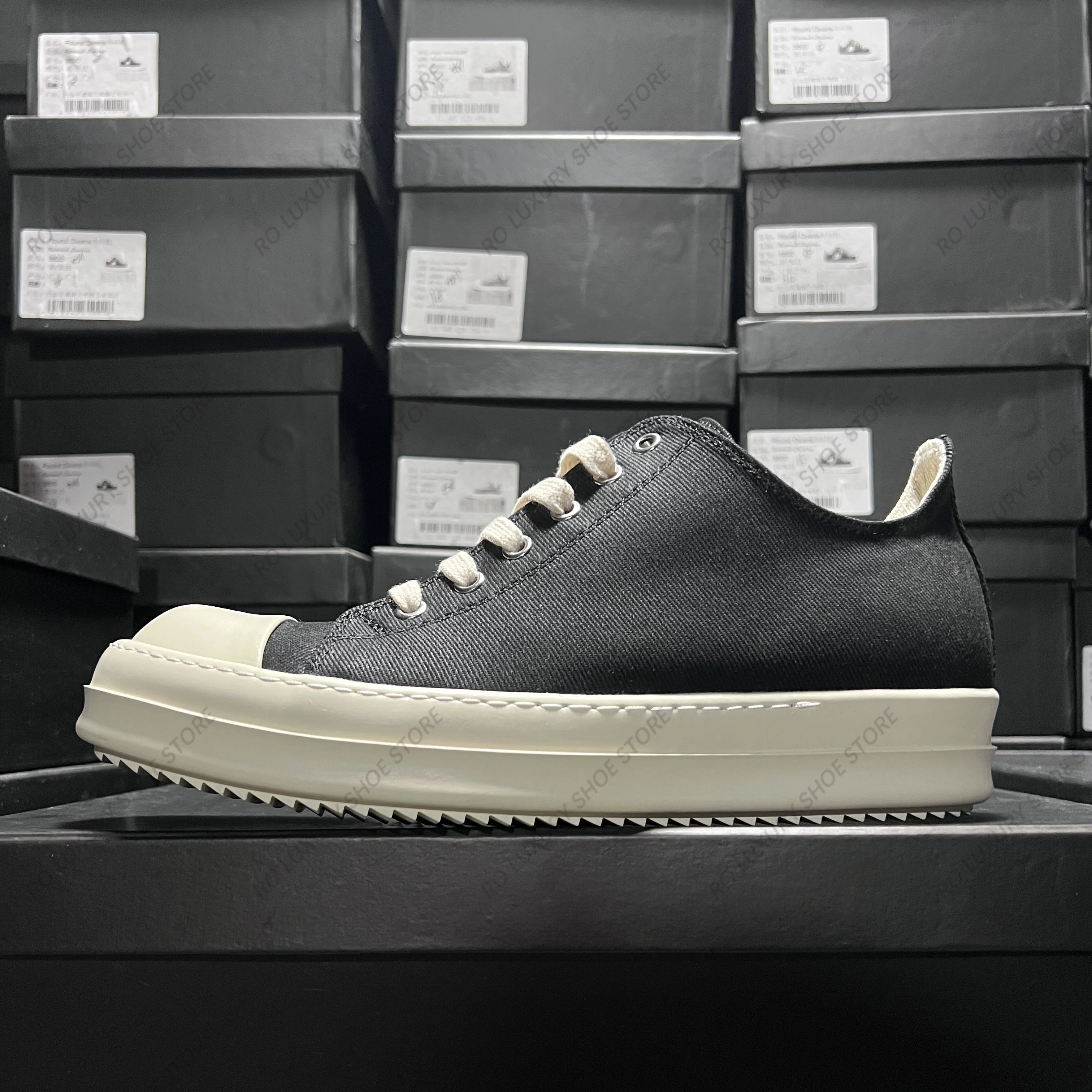 Brand Designer Men Shoe Low Top Women Sneaker Quality Black