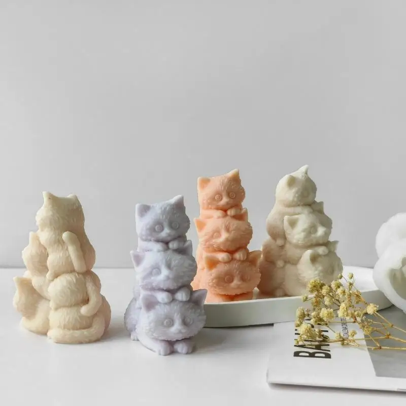 New Creative DIY Animal Three Kittens Silicone Mold Stacking Cats Cute Aroma Candle Plaster Ornaments Car Aromatherapy Molds