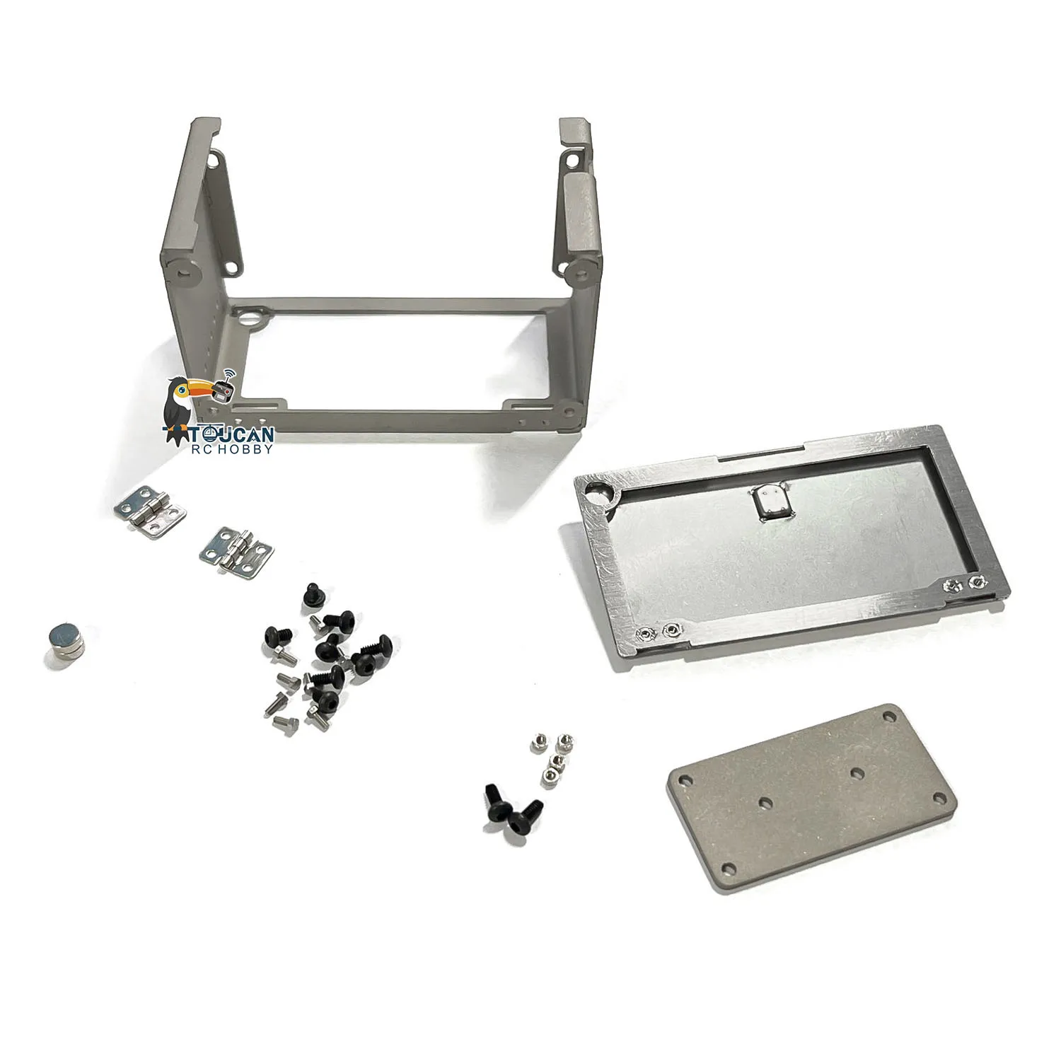 Boîte à outils ouverte montrant l'intérieur compartimenté, pièce de rechange pour camion grue RC.