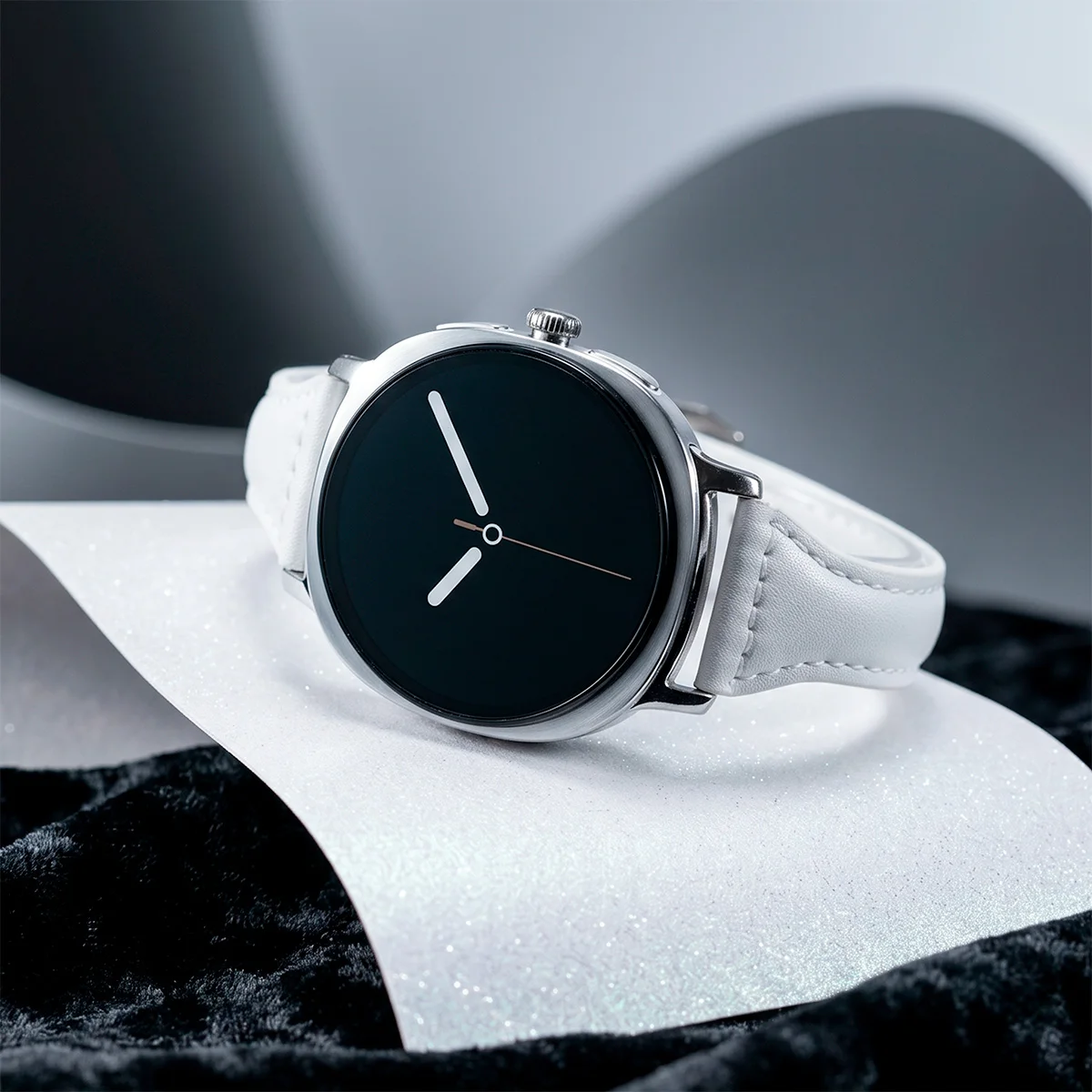 Slim Leather Strap for Women - Elegant Band for Galaxy Smartwatches