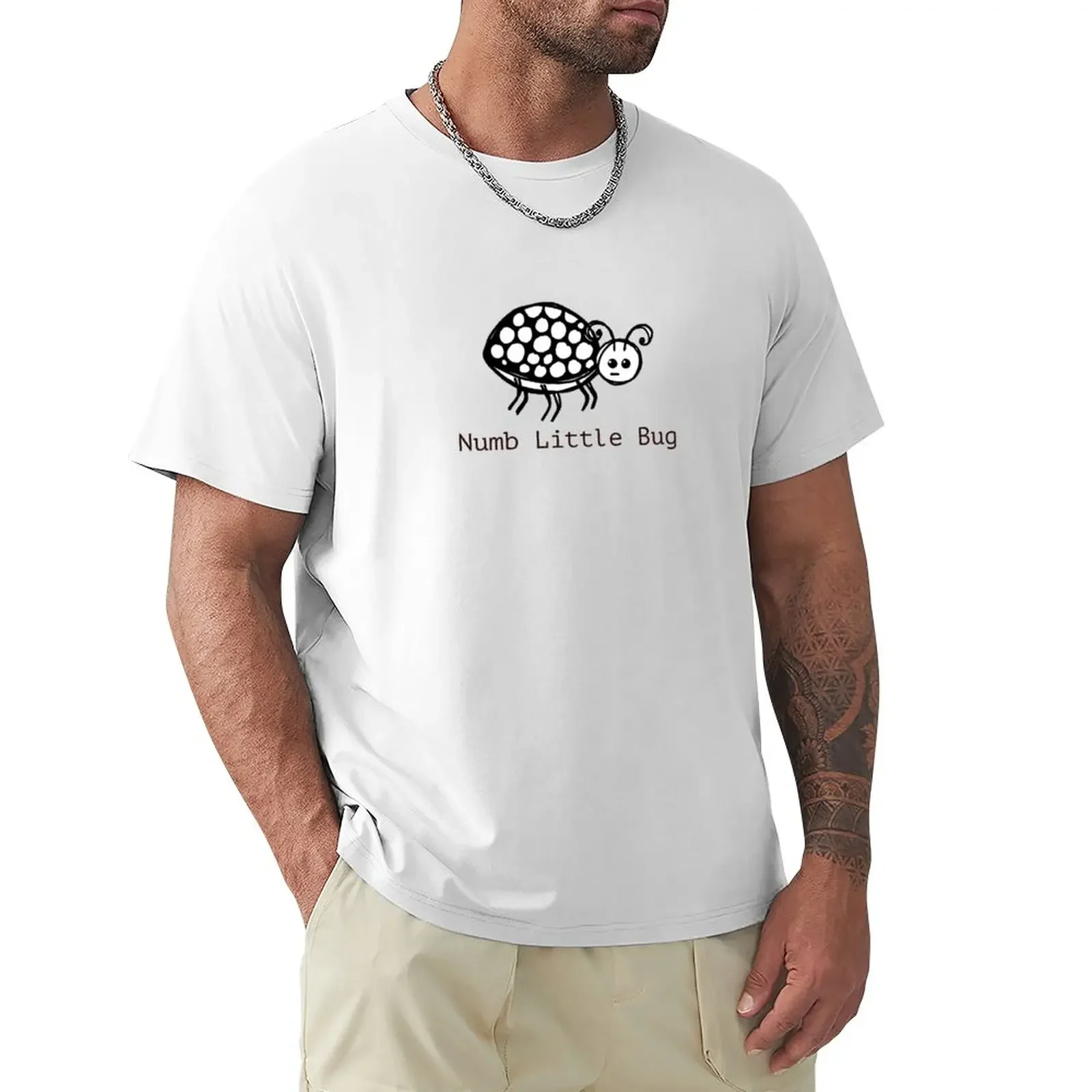 

Numb Little Bug T-Shirt Short sleeve tee sweat oversized t shirts for men