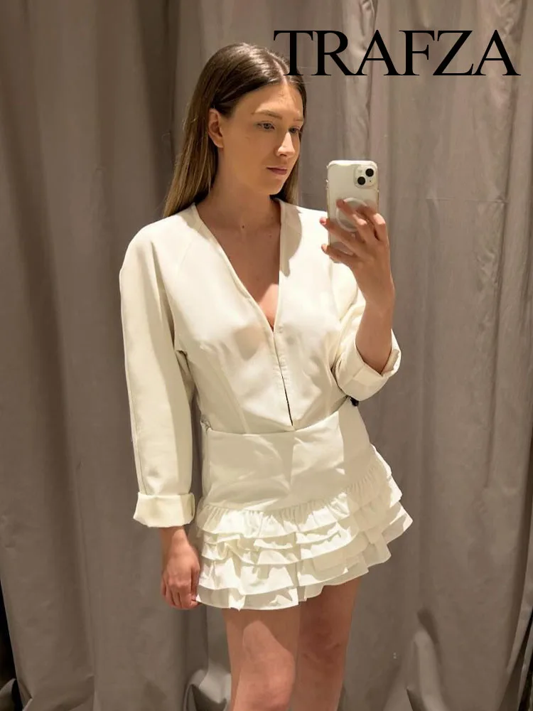

TRAFZA Female 2024 Chic Summer Vintage White High Waist Ruffle Skirt Women Fashion Zipper Folds Slim Sweet Mini Skirts Y2K