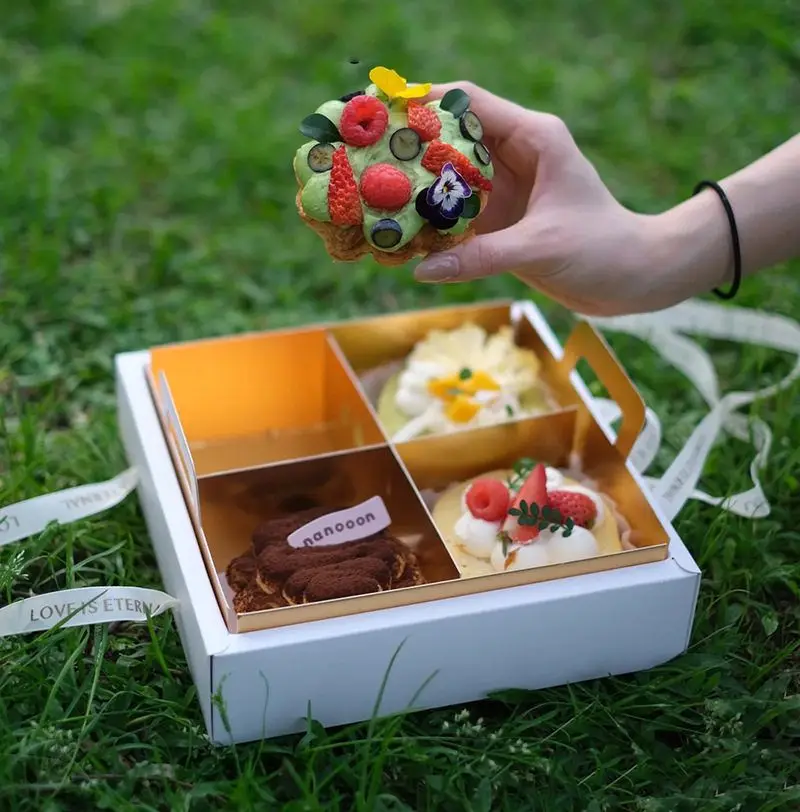 Transparent Four-Grid Dessert Cake Box 4 Compartments Clear Pastry Packaging Container ... - SKU TDCB0953 - UGI Packaging