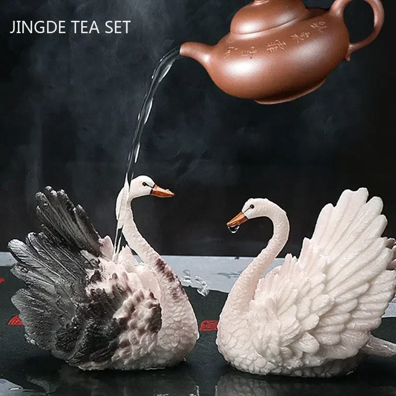 Color-changing Resin Tea Pet Ornaments Lovely Fox Swan Panda Statue Crafts Office Home Tea Table Decoration Tea Set Accessories
