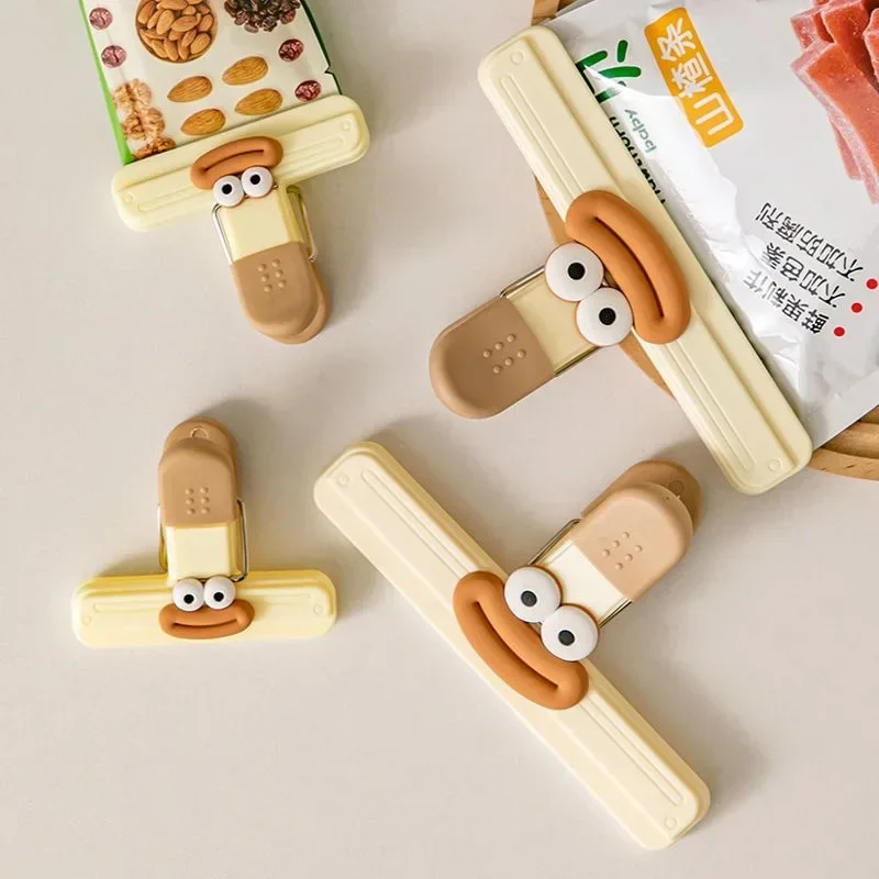 Face Bag Sealing Clip Creative Food Snack Clip Kitchen Tools Decorative Small Refrigerator Plastic Food Bag Storage