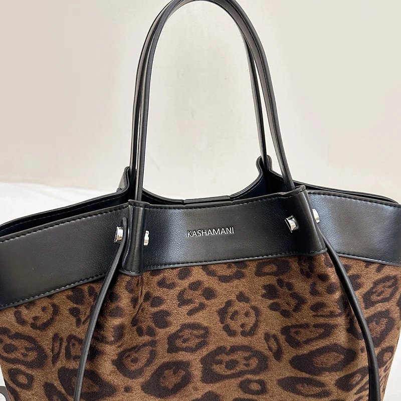 Women Girls Faux Suede Leopard Print Underarm Shoulder Bag Retro Tote Bag Shoulder Tote Purse for Travel Shopping Work Daily Use