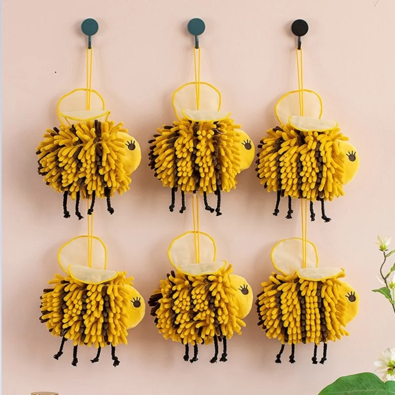 Creative Chenille Hand Towels Kitchen Bathroom Hand Cartoon Bee Shape Hanging Loops Quick Dry Soft Absorbent Towels