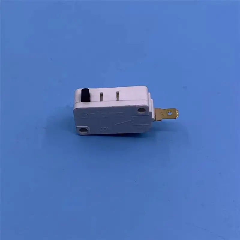 1PCS Micro Switch W-15-302C Normally Open For Galanz Midea Microwave Washing Machine
