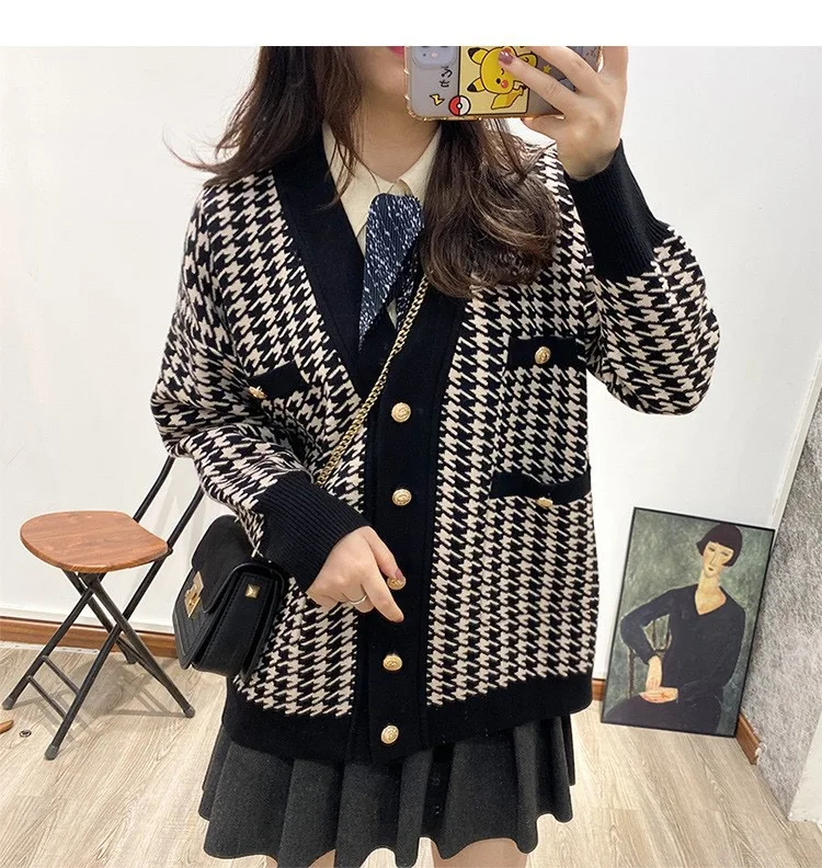 Thousand Bird Grid Coat Women's V-neck Loose European Knitted Cardigan Xiaoxiang Autumn and Winter New Style Grid Medium Sweater