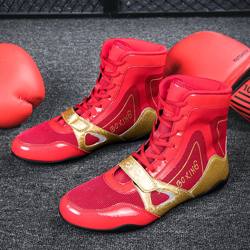 Men's Mesh Breathable Boxing Shoes New Large Wrestling Shoes Anti slip Wear Resistant Sneaker Fashionable Casual High Top