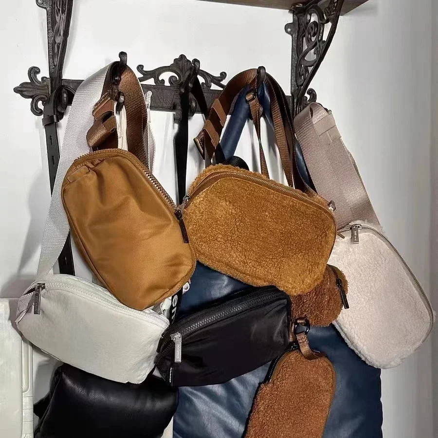 

Lulu Everywhere Crossbody Bag Winter Plush Waist Bag Outdoor Sports Chest Bag Fanny Pack Men And Women Universal Waist Package