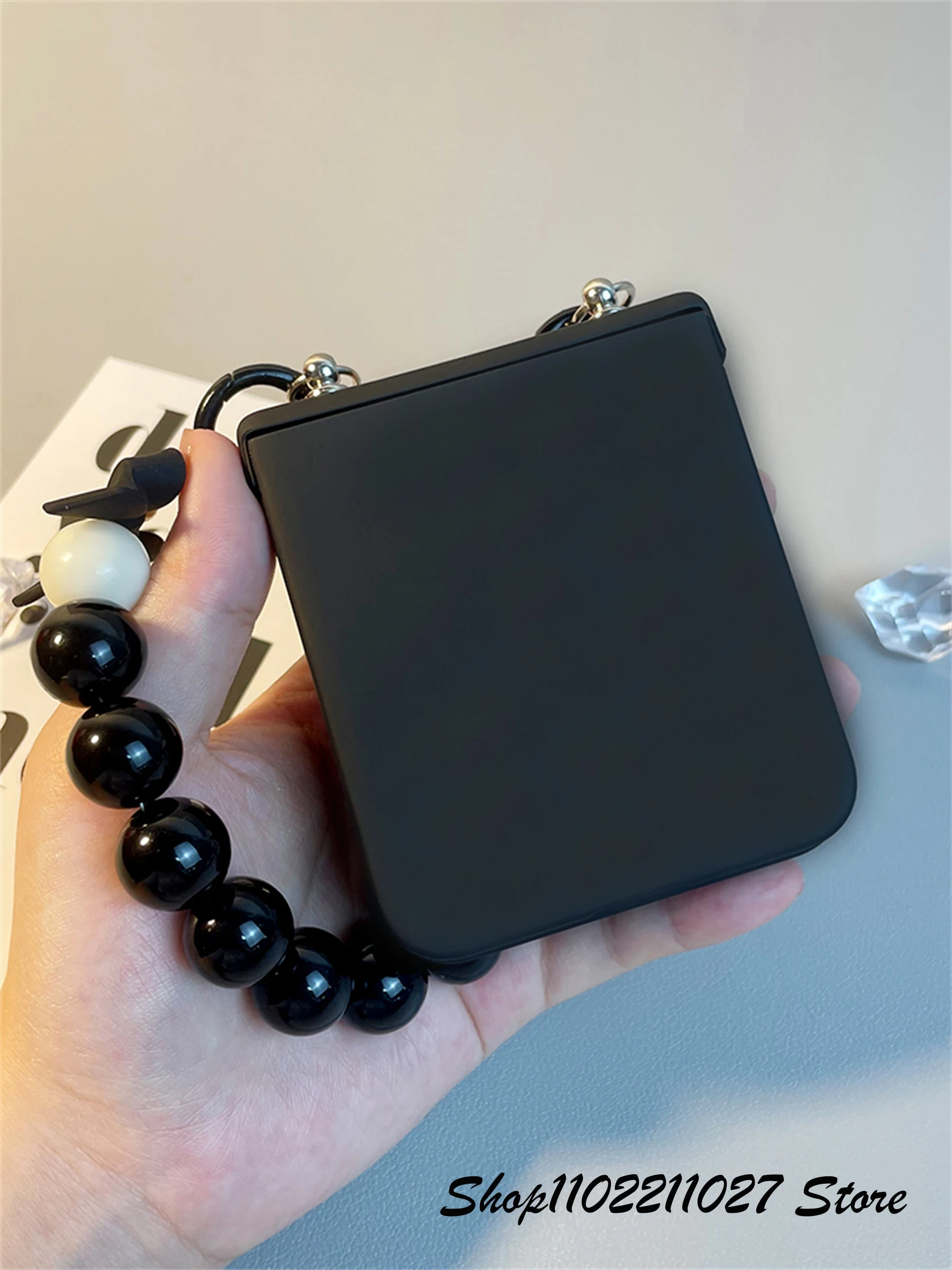 Luxury Korean 3D Bow Bead Bracelet Chain Black Phone Case - Portable Cover