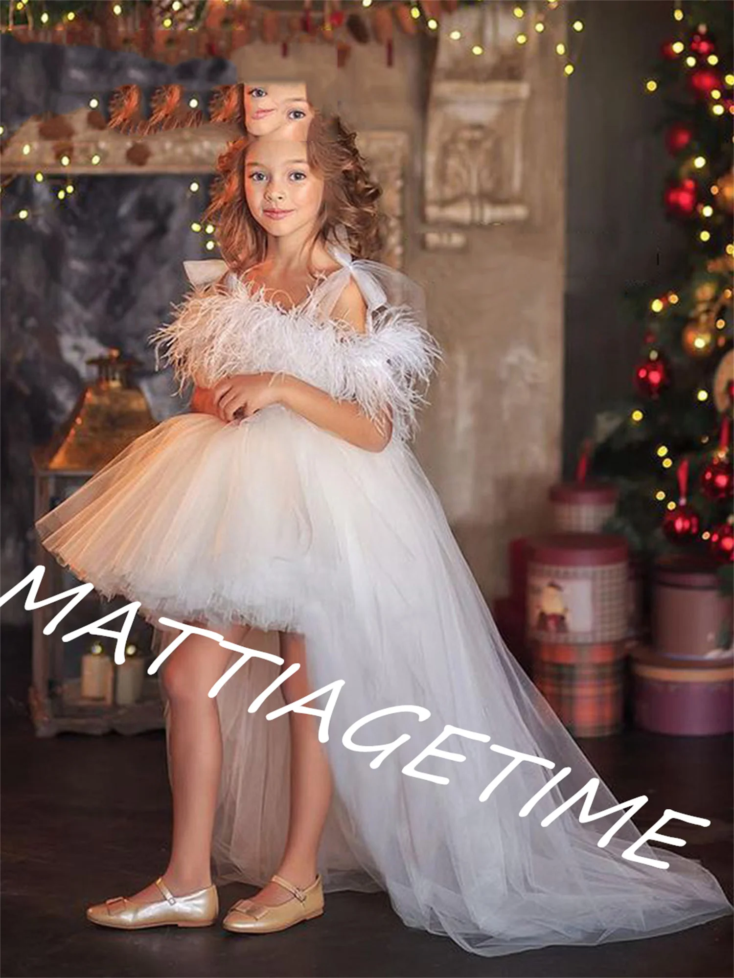 

Glitter Flare Sleeves Lovely Princess Kids Birthdays Dresses Baby First Communion Flower Girl Dress for Very Elegant Party