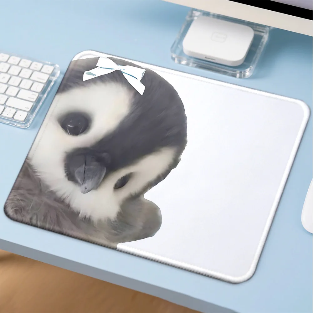 Kawaii Cat Gaming Mousepad - Cute Desk Accessory and Anime-Inspired Table Decor