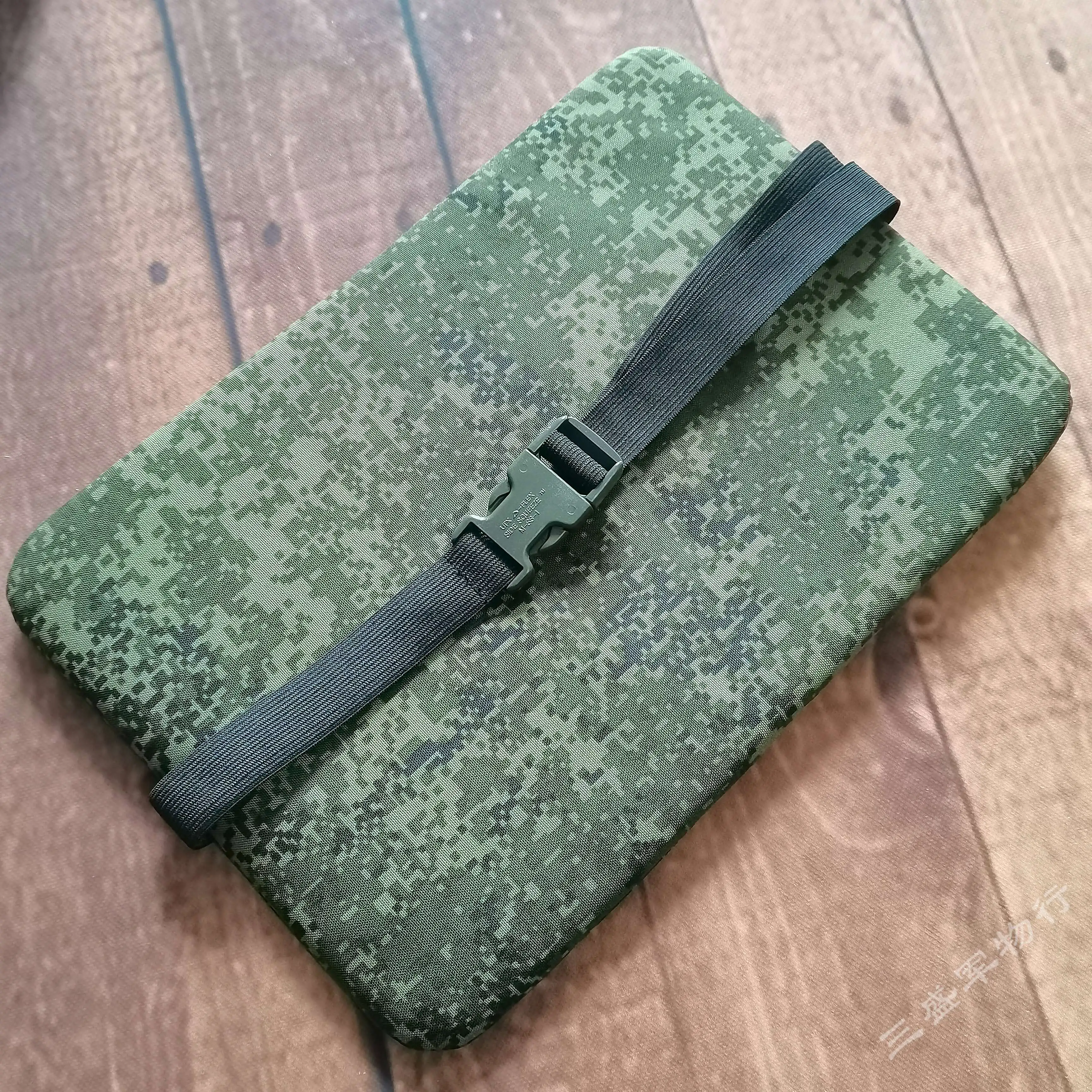 Outdoor Butt Pad SMTP E89 Russian EMR mat butt pad Ukrainian MM-14 dark gray buttocks outdoor camping moisture-proof mat