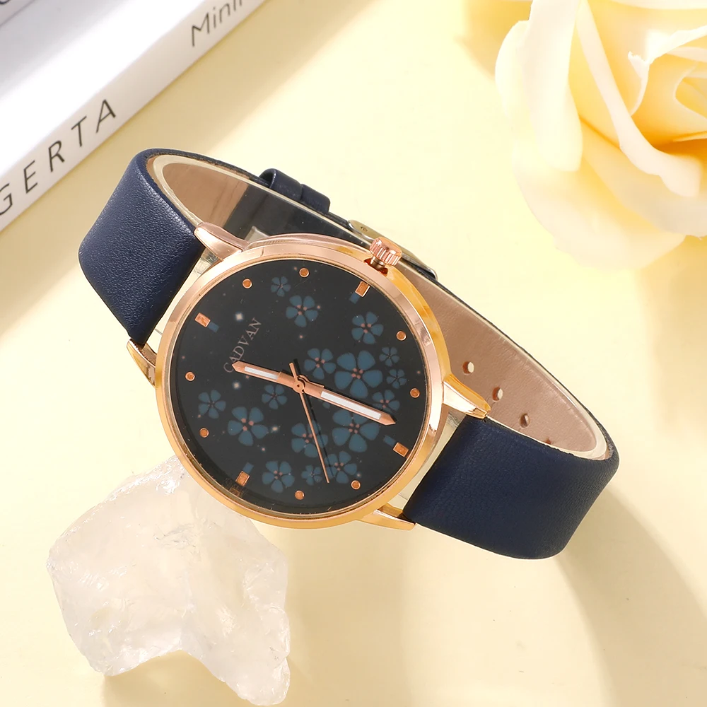 Elegant Leather Women's Watches with Alloy Bracelet