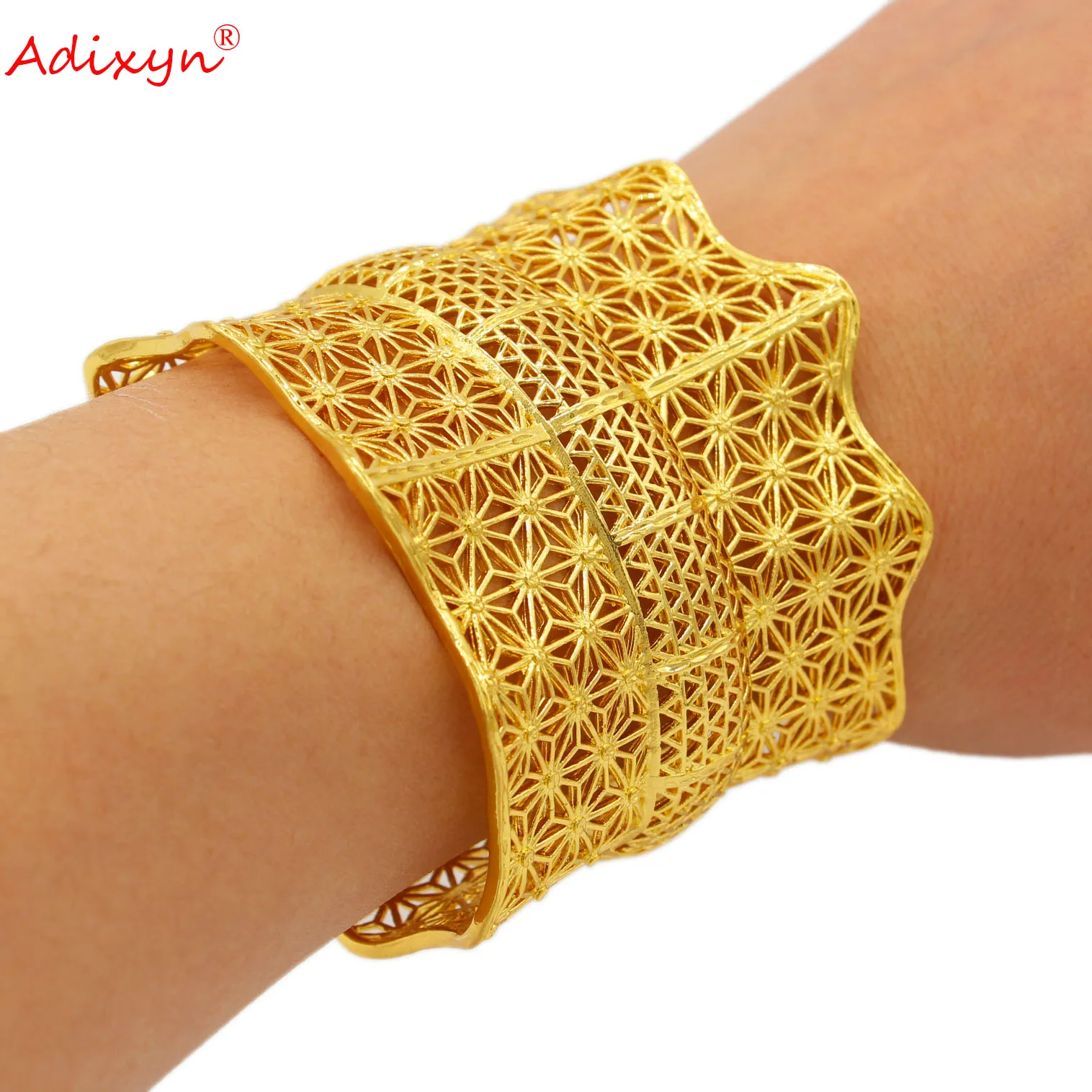 

Adixyn Luxury Dubai Female Gold Color Big Bangles For Women Bride Wedding Bracelet France Bijoux African India Party Gifts N0222