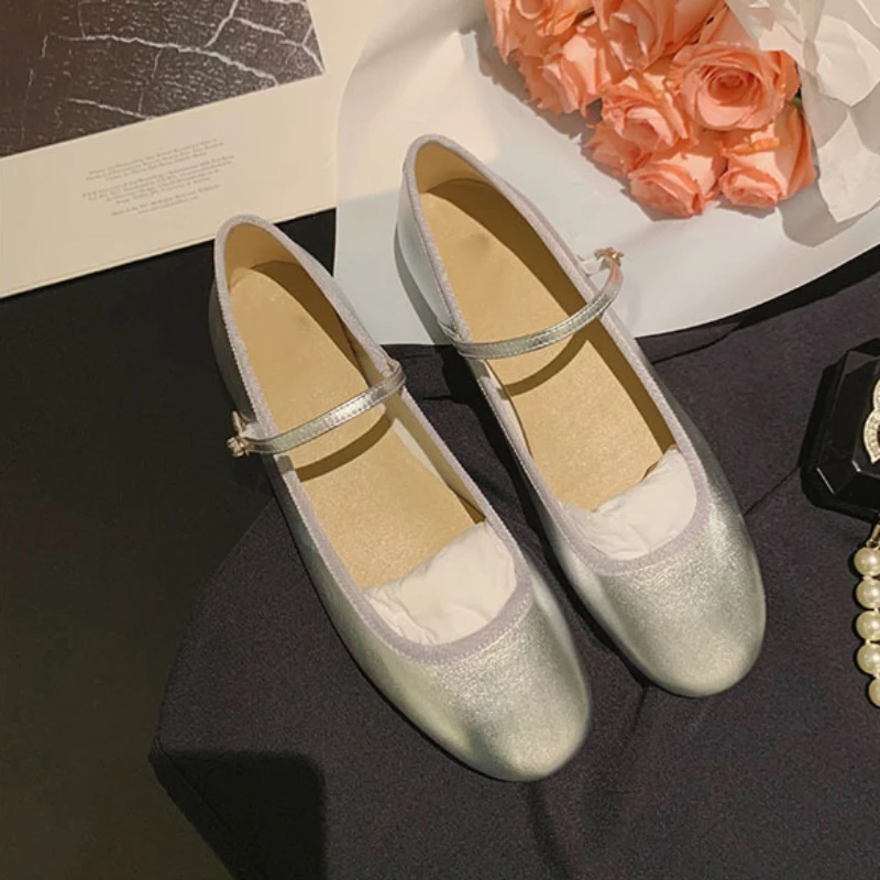 Women Flats Mary Jane Ballet Shoes Female Round Toe Glossy Leather Flats Female Dance Ballets Party Ball Bridal Wedding Shoes 3