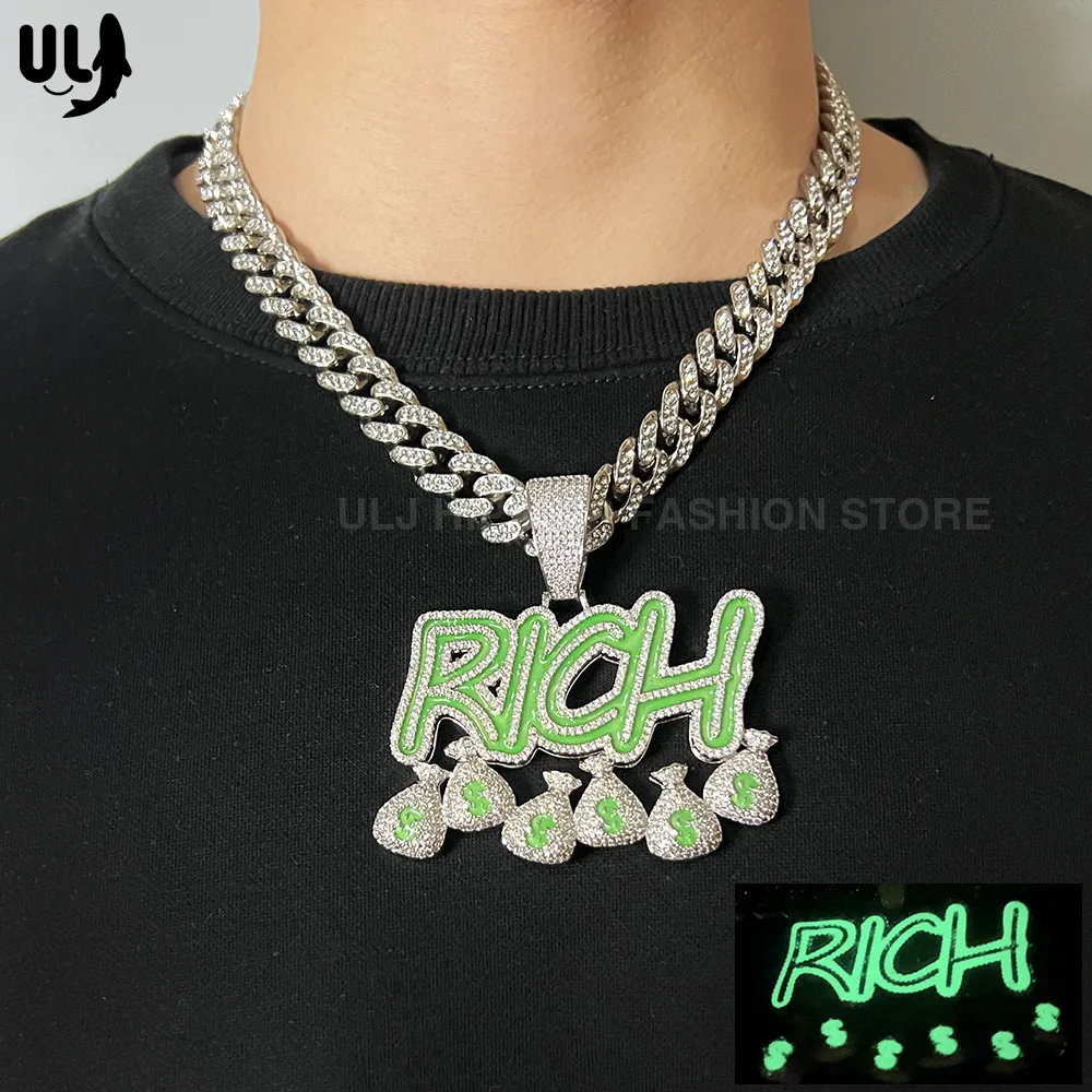 

Новый Кулон ULJ с надписью Rich Money Bag, инкрустированный фианитом AAAAA, светящаяся подвеска в стиле хип-хоп, украшение, сверкающее ожерелье