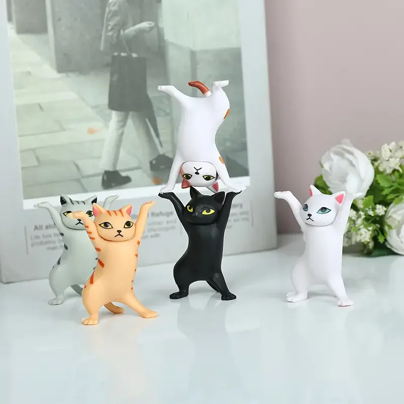 Cat Toy 5pcs Dancing Cats Will Lift up Cat Figurines Decorated with Stylish Anime Cat Toys for Desktop Storage
