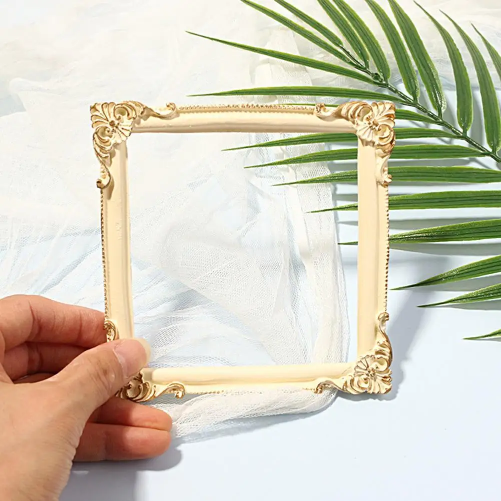 Photo Frame Nordic Style Golden Embossment Pictures Display Frame