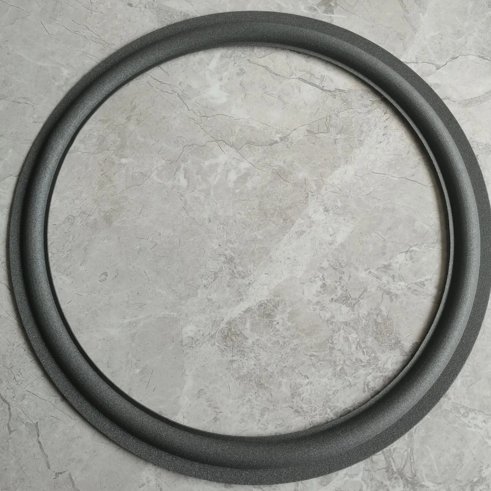 2 pieces 15 inch surrounds foam TO repair J B L woofer loudspeaker Bass speaker 305mm L1: 317mm L2: 347mm 370mm woofer repair foam