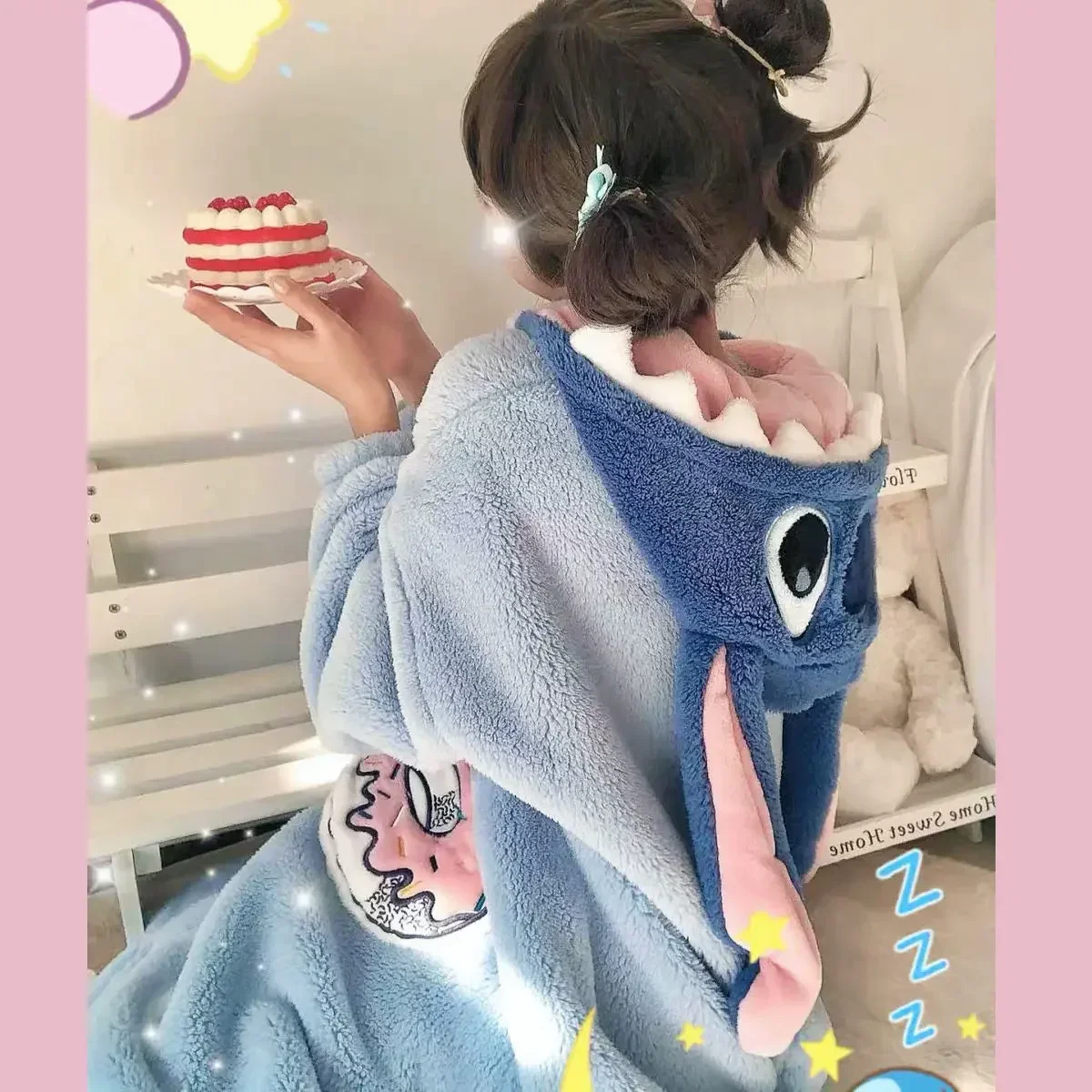 Kawaii Carton Stitch Flannel Sleepwear Pajamas Robe for Women Night Wear Warm Coral Velvet Women's Winter Pajamas Bathrobes