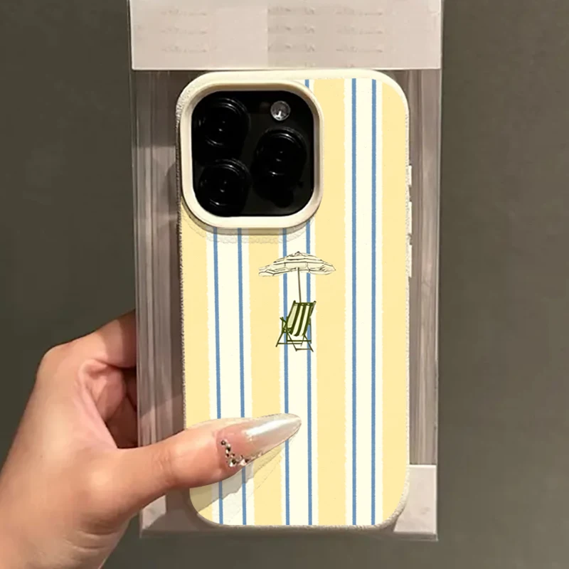 Sunshine Stripe Sunshade Chair Pattern Phone Case - Light Yellow