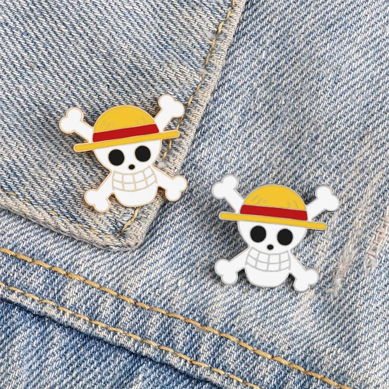 Enamel Pins Anime Skeleton Brooch Pirate Skull Enamel Pins Cosplay Badge Backpack Cloth Denim Lapel Pin Jewelry Gift Comic Related Products
