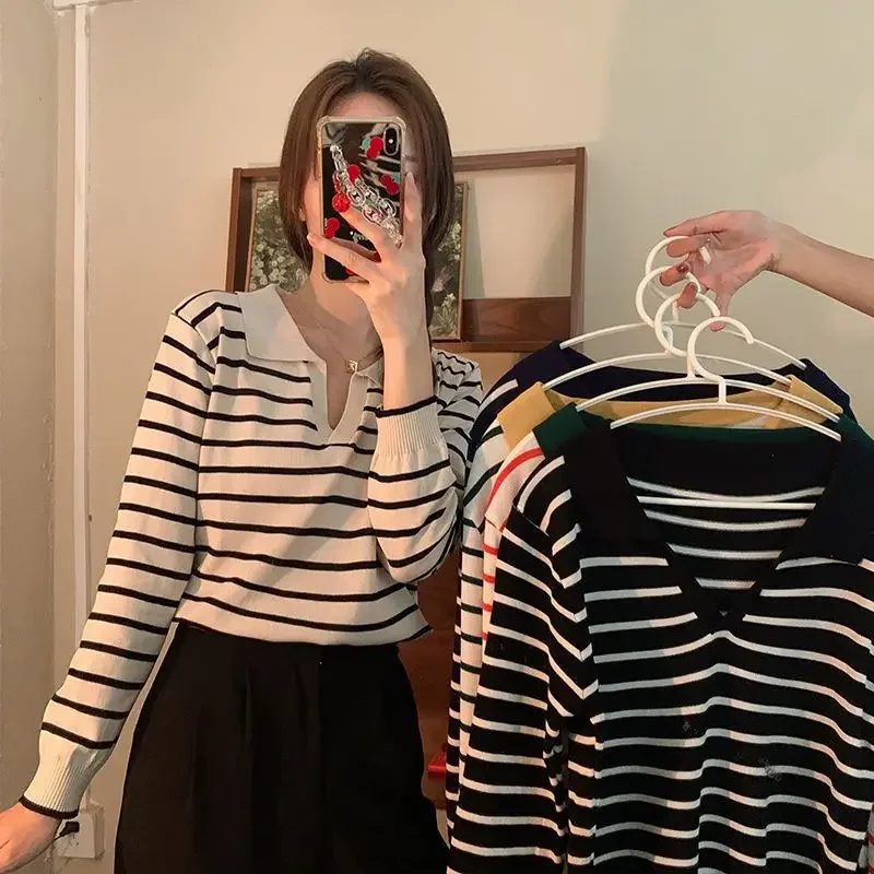 

Осенний вязаный полосатый свитер в стиле преппи с отложным воротником и длинным рукавом, женская одежда, простые плиссированные облегающие пуловеры для женщин