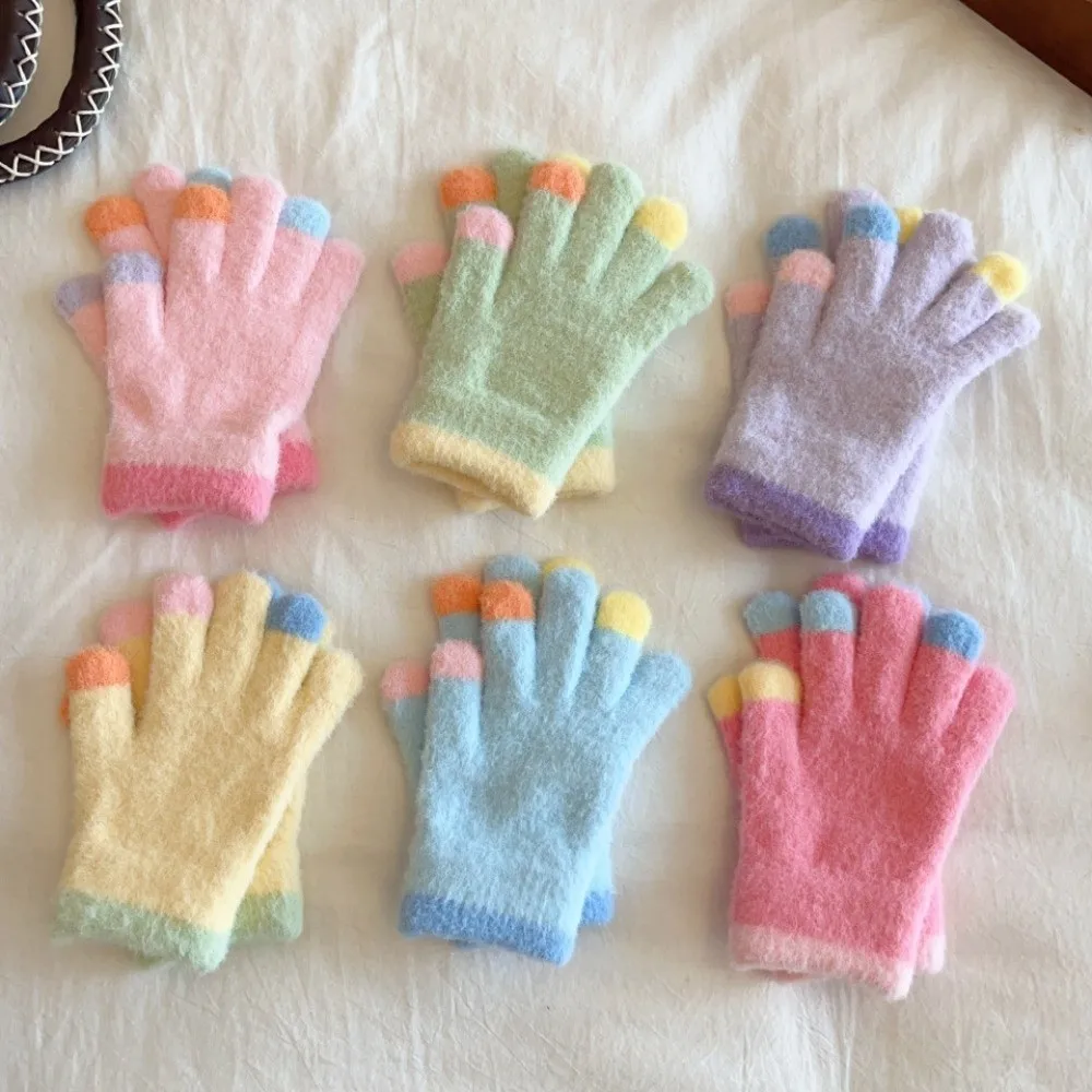 Warm Knitted Kids Winter Gloves for 4-10 Years Old