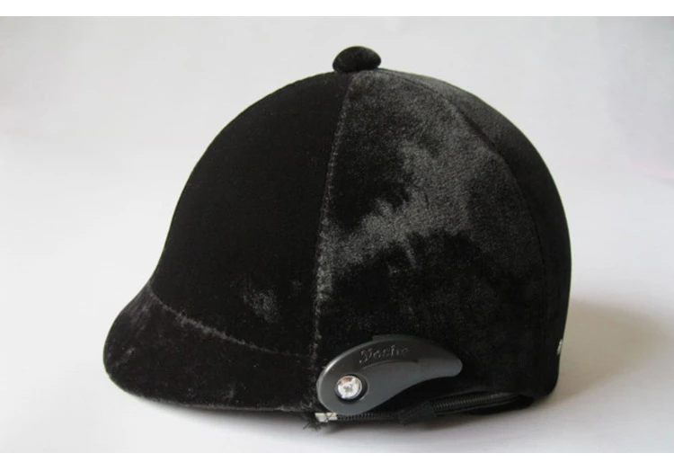 

Horse Riding Helmet Classic Velvet Safety Cap Adults and Children Cheval Equestrian Horse Riding Racing Equipment Four Seasons