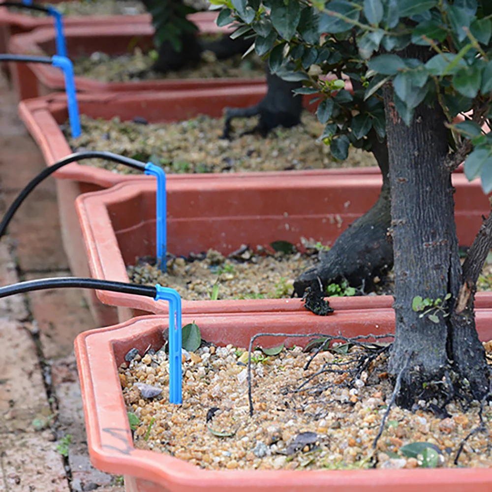 Indoor USB Charging Design Automatic Watering System Drip Irrigation Kit Self Watering Device For 8 Potted Plants